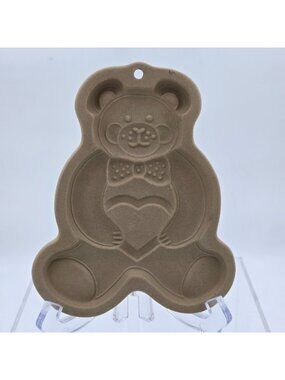 Pampered Chef Family Heritage Teddy Bear Cookie Mold Stoneware Beige 1991